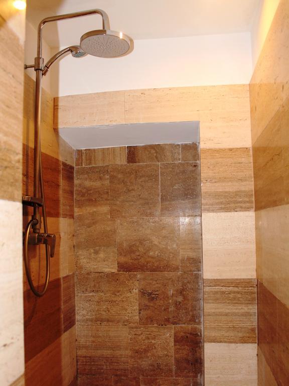 Appartamento Hella Ibernesi 23 Fori Imperiali Inn, New Gestion! Roma