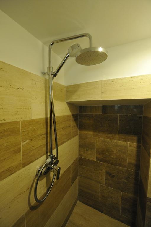 Appartamento Hella Ibernesi 23 Fori Imperiali Inn, New Gestion! *